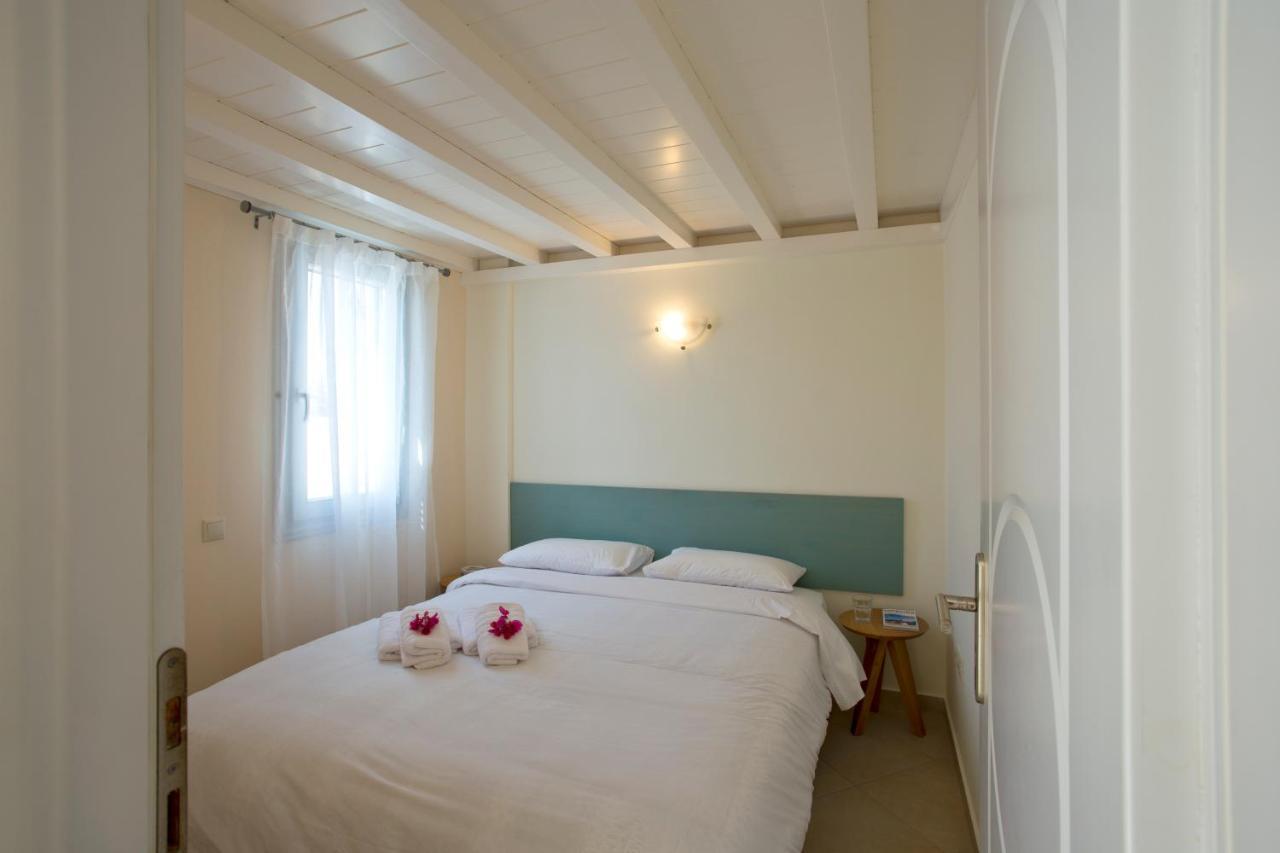 Santorini Med Homes - Sunday Apartment Мессария Экстерьер фото