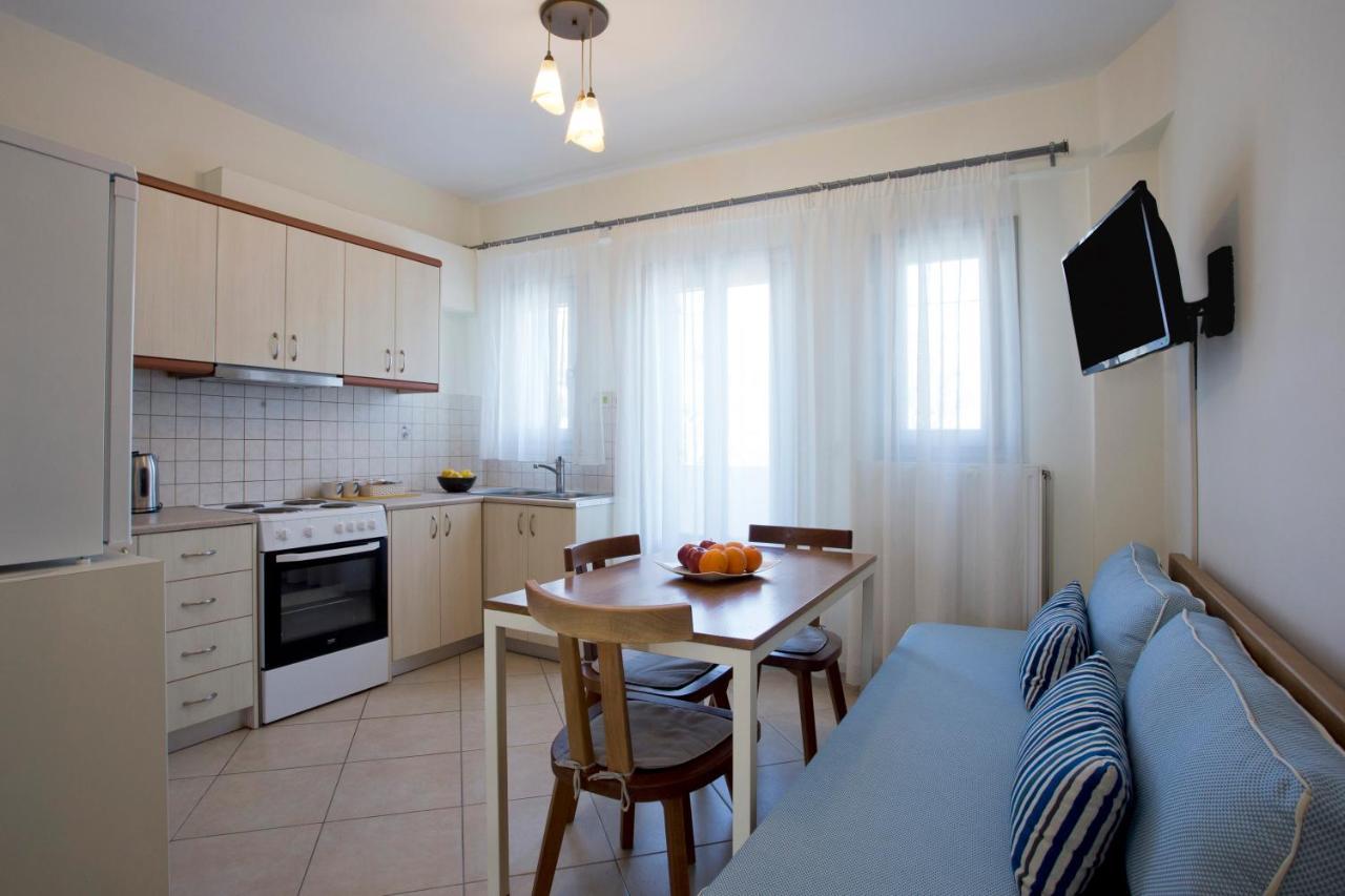 Santorini Med Homes - Sunday Apartment Мессария Экстерьер фото